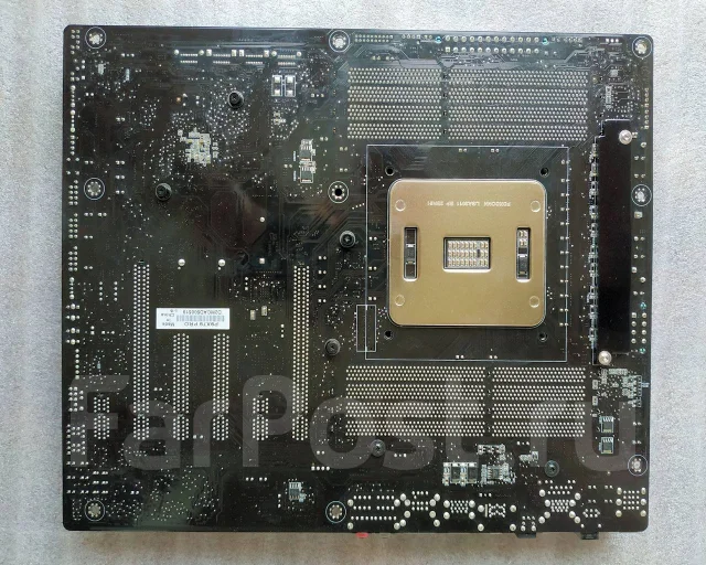LGA2011 ����
