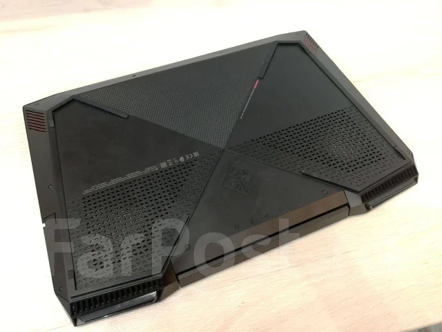 HP Omen. 15.6", ��� 12 ��, WiFi: 1, Bluetooth: 1 ����