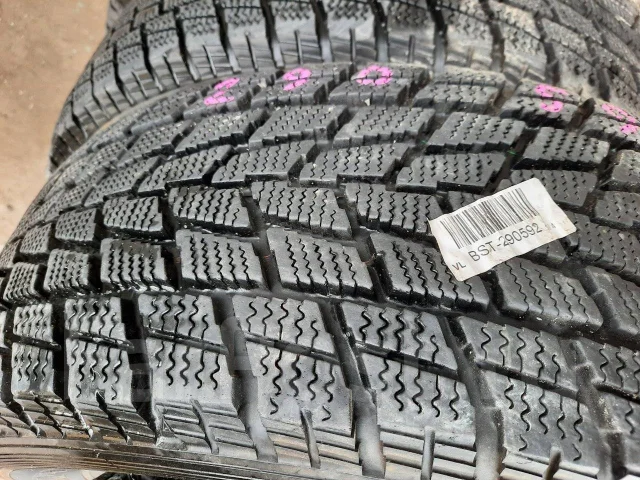 Toyo Winter Tranpath SU-4. ������, ��� �����, �/�, ����� 10 % ����