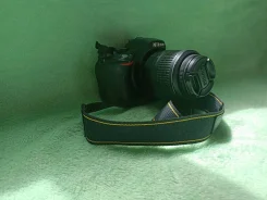 Nikon D5100 Kit. 15 - 19.9 ��, ���: ��� ����