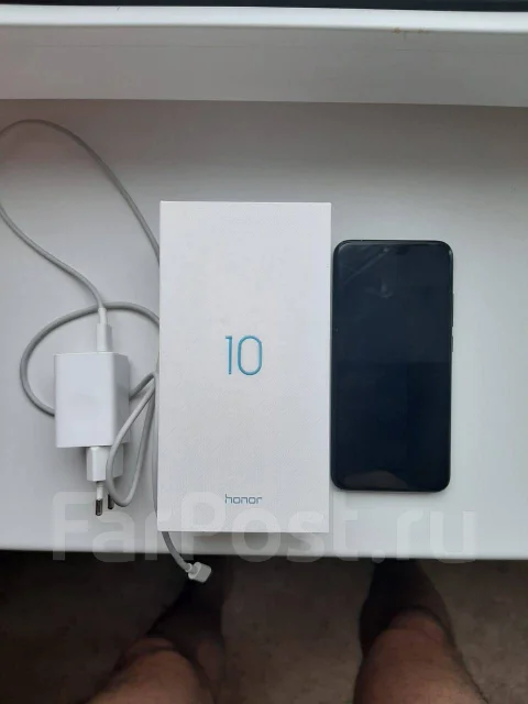 Honor 10. �/�, �����, 3G, 4G LTE, Dual-SIM, NFC ����