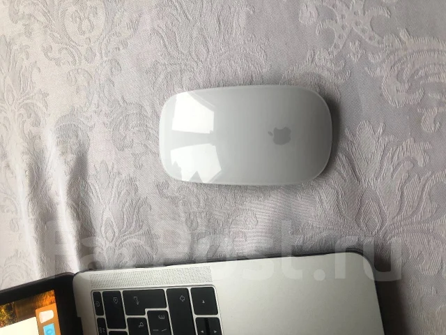 Apple MacBook Pro 13 2017 Mid. 13.3", 2,3����, ��� 8 ��, ���� 128���, WiFi: 1, Bluetooth: 1 ����