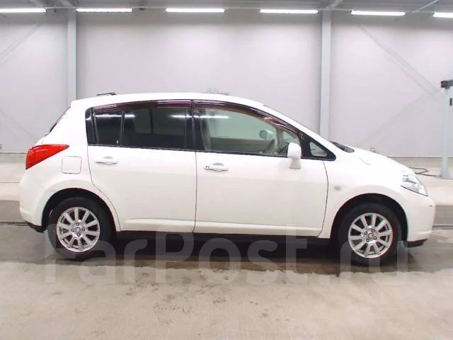 Nissan Tiida. �������, 4wd, 1.5 (109��.�.), ������, 77 000����. ��, �/�, ��� ���. ��� ����� �� ������������ ����