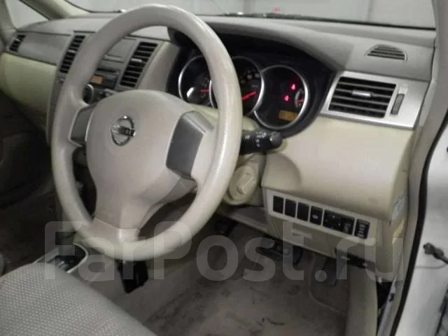 Nissan Tiida. �������, 4wd, 1.5 (109��.�.), ������, 77 000����. ��, �/�, ��� ���. ��� ����� �� ������������ ����