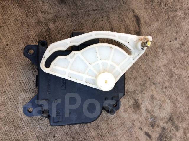 Сервопривод харриер. Сервопривод тойота. Toyota harrier заслонка на печке фотографии. Сервопривод харриер. Серва привода харриер 2003г.