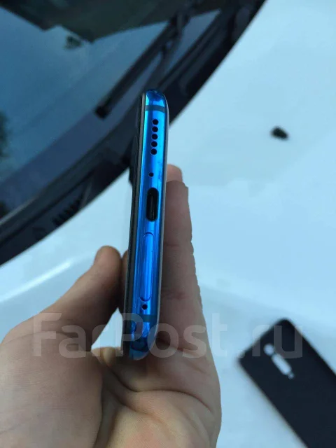 Xiaomi Mi 9T. �����, �����, 3G, 4G LTE, Dual-SIM, NFC ����