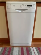 Indesit ����