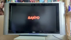 Sanyo. LCD (��) ����
