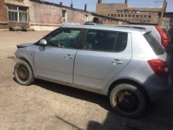 Skoda Fabia. CFNA ����