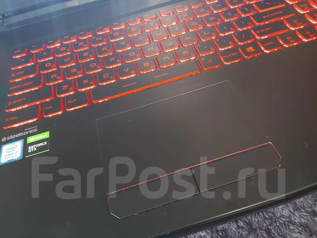 MSI GL73 8SC. 17.3", 3,2����, ��� 8 ��, ���� 460���, WiFi: 1, Bluetooth: 1, ����������� �� 3��. ����