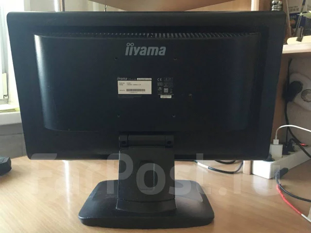 iiyama. 20" ����
