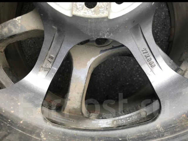 Black Racing. 8.0x17", 5x100, 5x114.3, ET41 ����