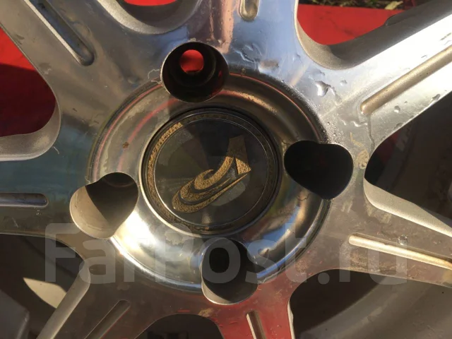 RAYS Versus Avanti. 7.0x16", 4x100, ET32 ����