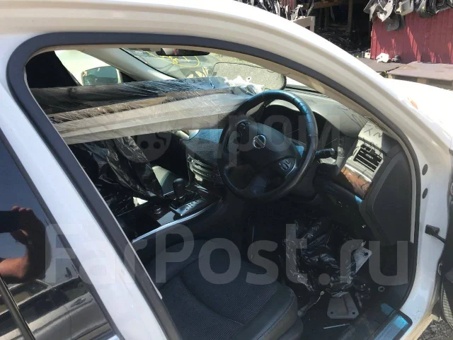 Nissan Fuga. KNY51, VQ37 ����