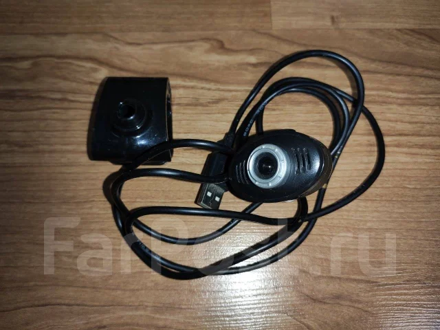 Lenovo B50-30. 15.6", 2,4����, ��� 2048 ��, ���� 250���, WiFi: 1, Bluetooth: 1, ����������� �� 6��. ����