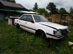 Subaru Leone. AA7, EA82T ����