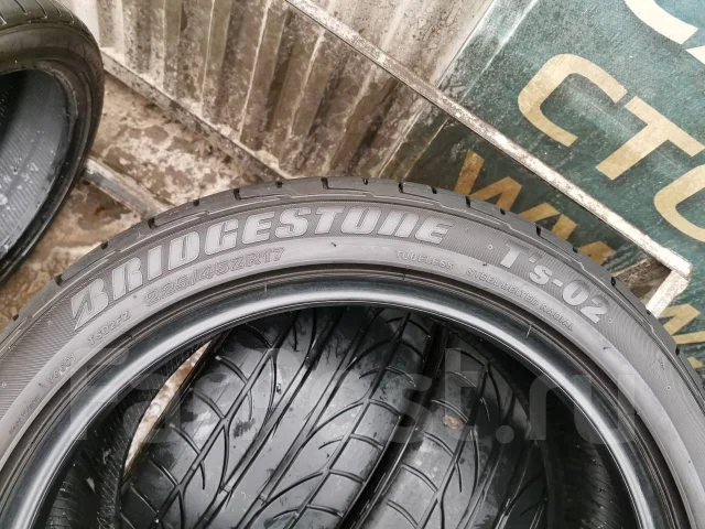 Bridgestone TS-02. ������, 2007 ���, �/�, ����� 5 % ����