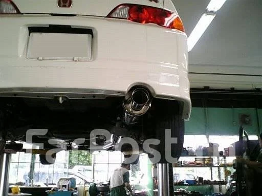 ������ Fujitsubo RM-01A ��� Honda Integra DC5 Type R ��� ������