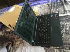 Lenovo IdeaPad 100-15IBY. 15.6", 2 016,0����, ��� 256 �� � ������, ���� 1���, WiFi, Bluetooth, ����������� �� 1��. ����