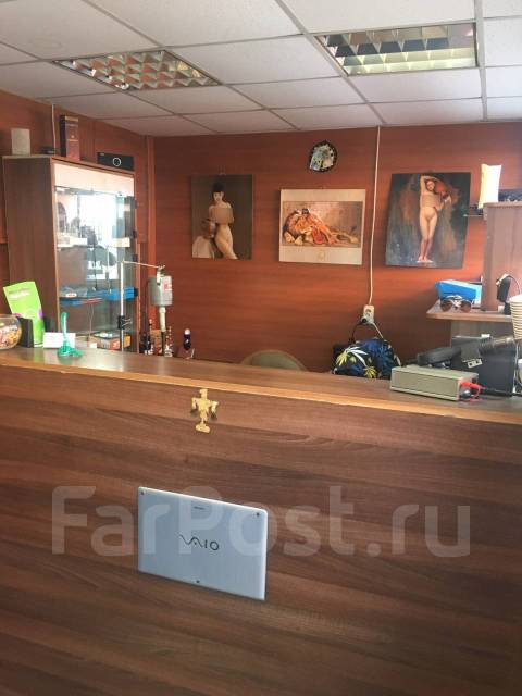 Магазин-мастерская по ремонту сотовых телефонов, ноутбуков и часов во ...