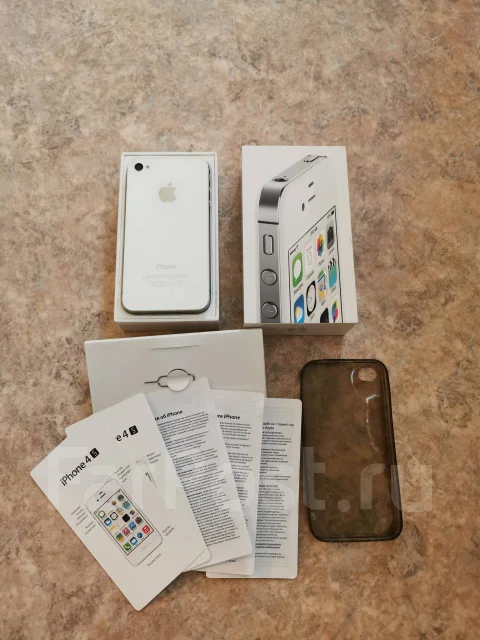 Apple iPhone 4s. �/�, �����, 3G ����