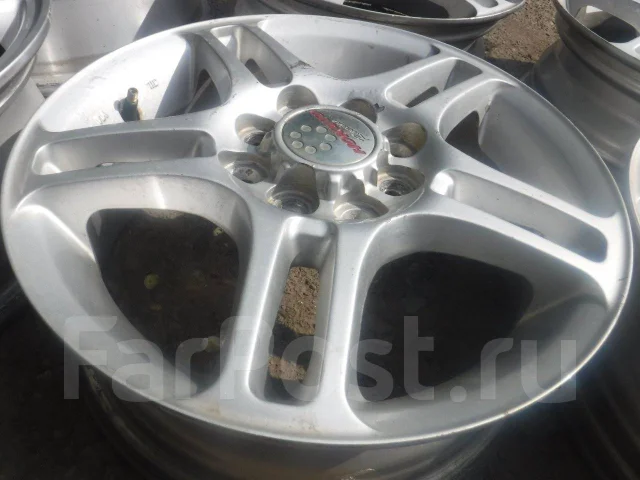 Hokuto Racing. 5.0x14", 4x100, 4x110, ET47, �� 67,1���. ��� ����� �� ����������� ������ ����