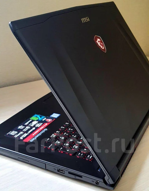MSI GP72 7RDX Leopard. 17.3", 3 800����, ��� 8 ��, ���� 1 000���, WiFi: 1, Bluetooth: 1 ����