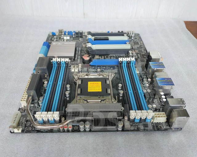 X79 ����