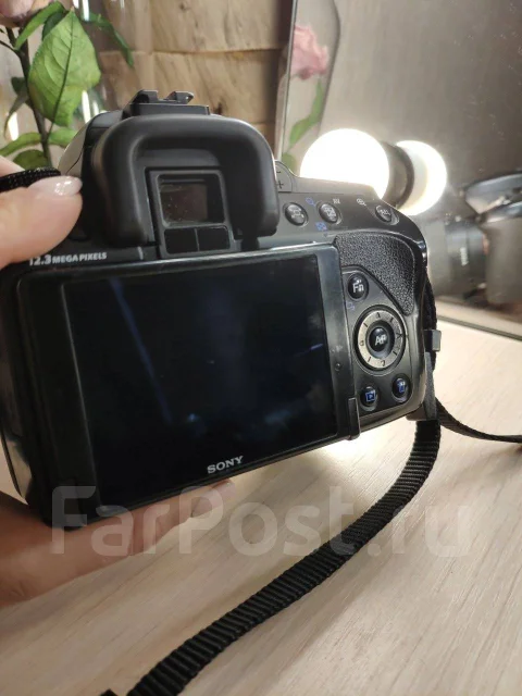 Sony Alpha DSLR-A500 ����