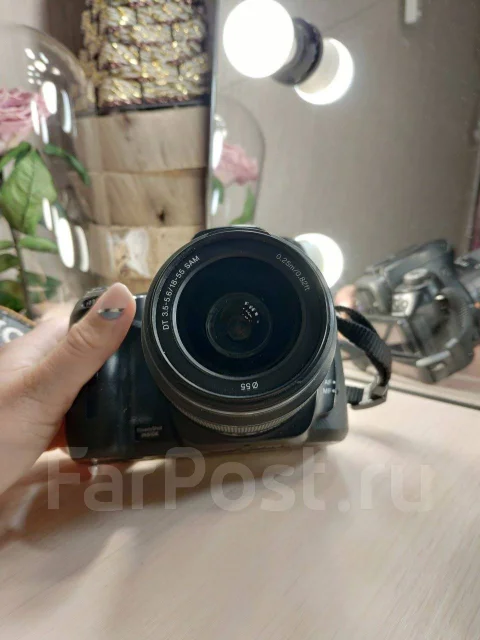 Sony Alpha DSLR-A500 ����
