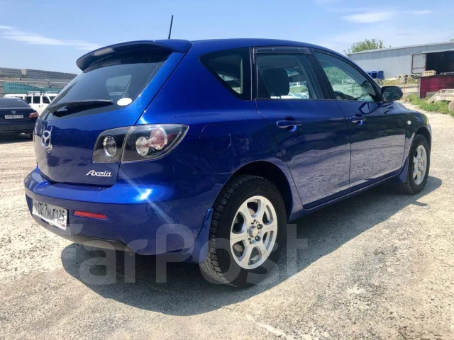 Mazda Axela. �������, ��������, 1.5, ������ ����