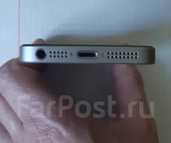 Apple iPhone SE. �/�, �����������, 4G LTE, NFC ����
