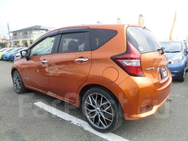 Nissan Note. ��������, ������, �/�, ��� ���. ��� ����� �� ������������ ����