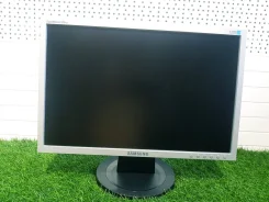 Samsung. 19" ����