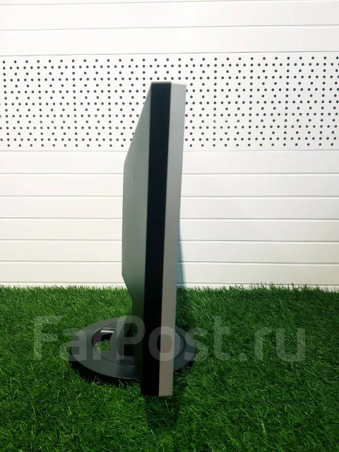Samsung. 19" ����