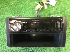 Pioneer MVH-390BT ����