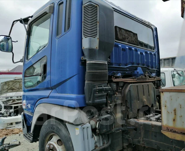 Mitsubishi Fuso Super Great ����