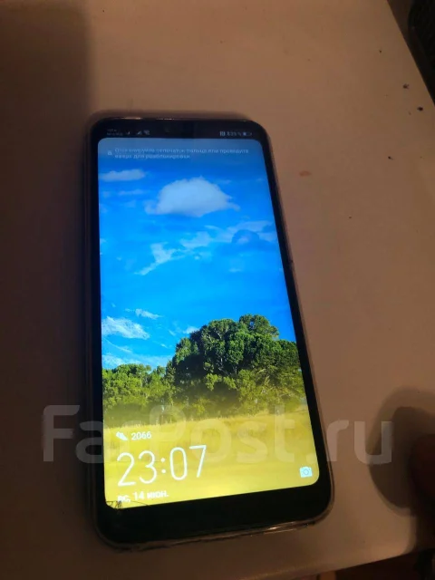 Honor 10. �/�, ������, 3G, 4G LTE, Dual-SIM, NFC ����