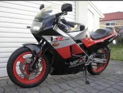 Honda VTR ����