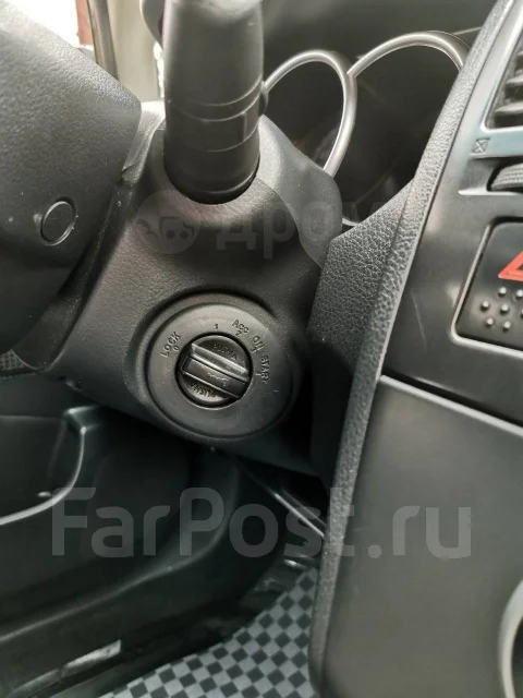 Nissan Tiida. �������, ��������, 1.6 (110��.�.), ������, 180 000����. �� ����
