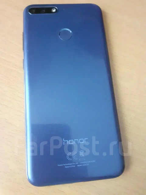 Honor 7C. �/�, �����, 4G LTE, Dual-SIM, NFC ����