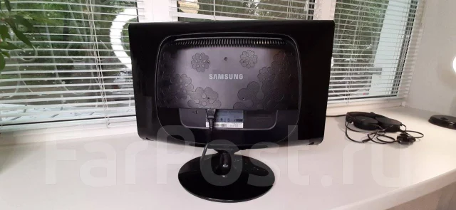 Samsung. 18.5" ����