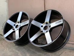 DUB Baller. 9.0x22", 5x150, ET35, �� 110,2���. ����
