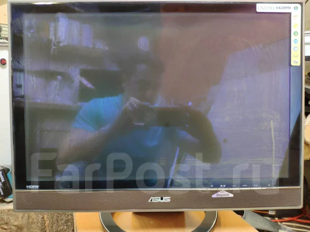 Asus. 22" ����