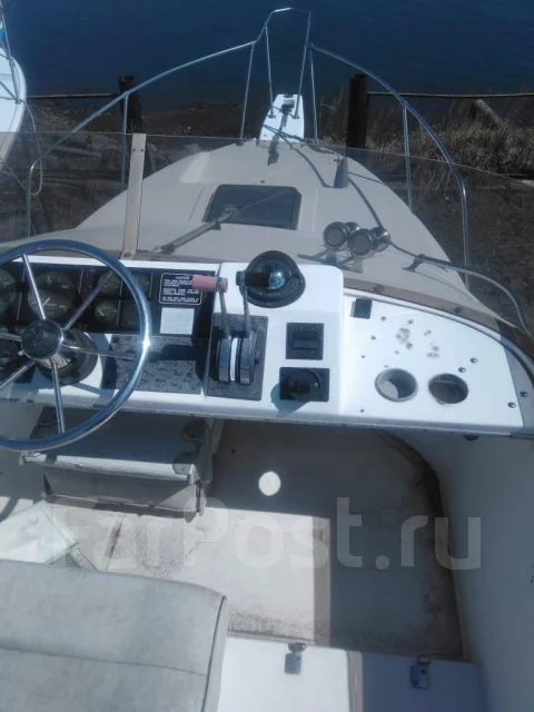 Bayliner. 1998 ���, ����� 8,7��., ��������� ������������, 320��.�., ������ ����