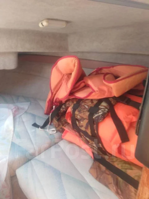 Bayliner. 1998 ���, ����� 8,7��., ��������� ������������, 320��.�., ������ ����