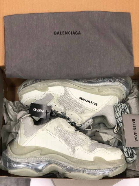 Balenciaga Triple s Grey 012 серые