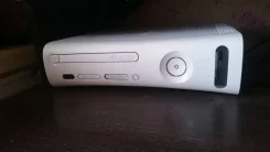 Microsoft Xbox 360 Arcade ����