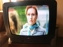 Goldstar. CRT (���) ����