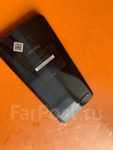 Honor 10. �/�, ������, 4G LTE, Dual-SIM, NFC ����